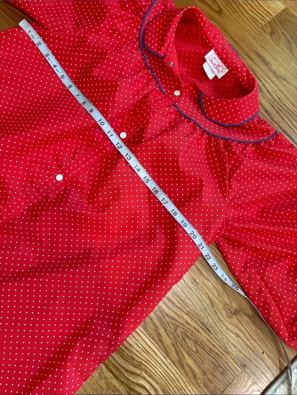 Red Polka Dot snap up house dress with Floral Embroidery pocket Med cotton blend
